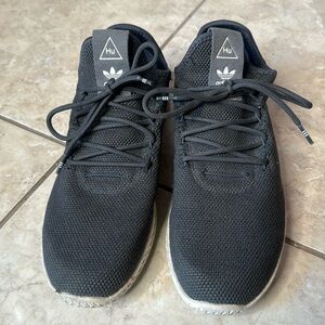 Pharrell Williams x Tennis Hu Blue Size 9